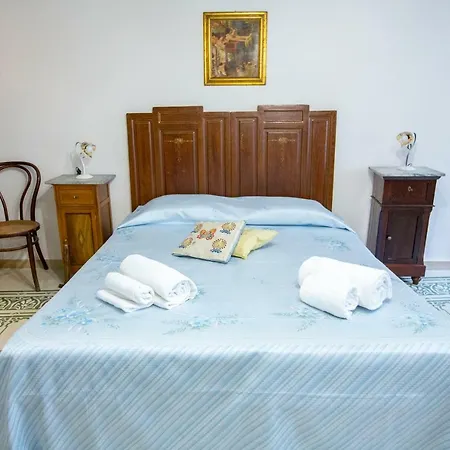 Da Concettina Guest house *